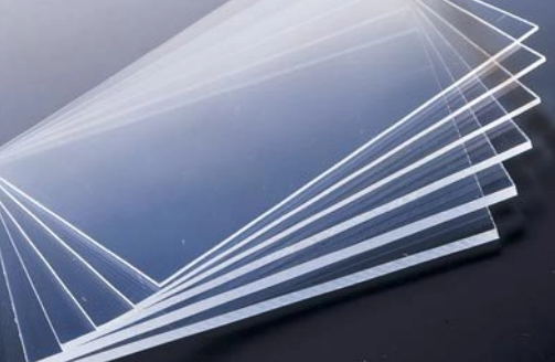 طريقة التمييز السريع للألواح الشفافة PVC والألواح الشفافة PET.